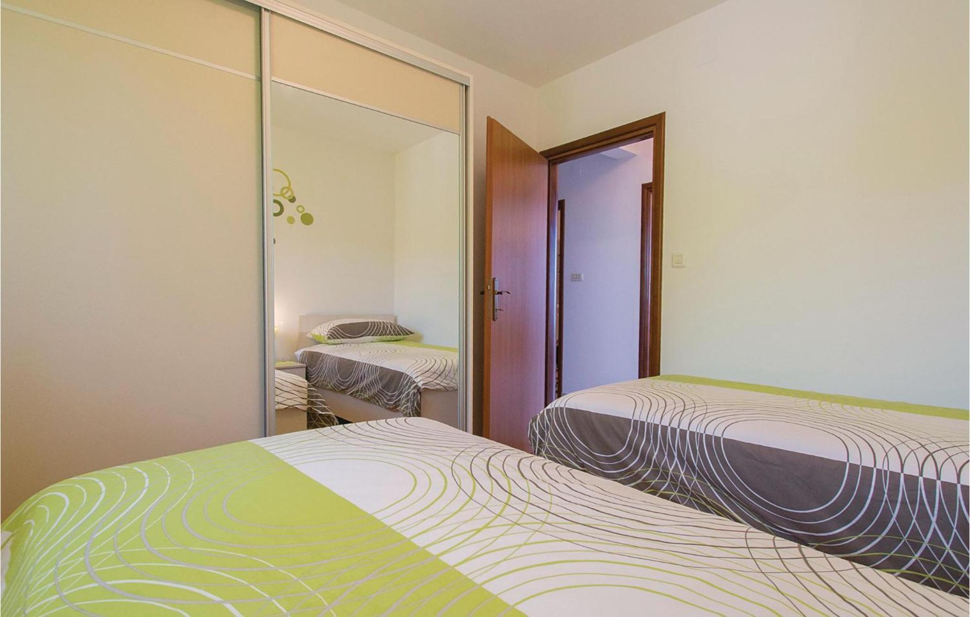 Amazing Apartment In Labin With House Sea View Екстер'єр фото